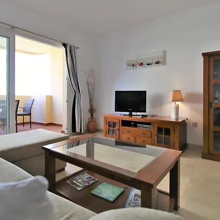 Apartment Mika