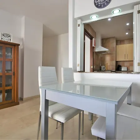 Mika Apartment