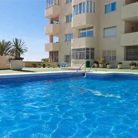 Mika * Estepona